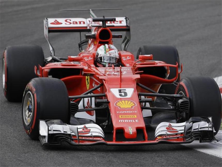 Vettel zum Monza-Auftakt Dritter im Training Dritter beim ersten Training in Monza: Ferrari-Pilot Sebastian Vettel. Foto: Luca Bruno