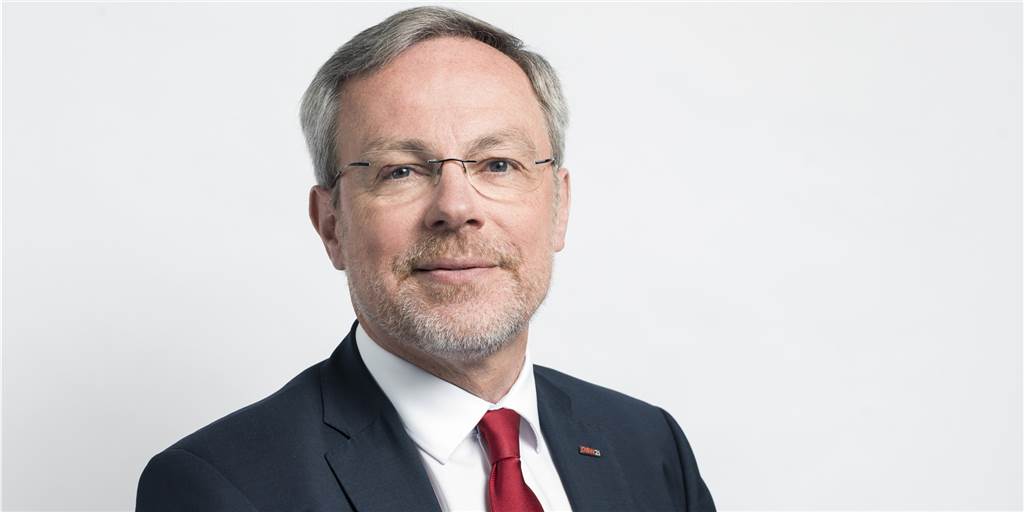 49-Euro-Ticket: DSW21-Chef will den Zwang zum Jahresabo DSW21-Verkehrsvorstand Hubert Jung