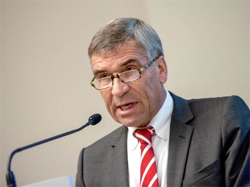 DTB-Präsident kündigt im Davis-Cup-Streit Gespräche an DTB-Präsident Ulrich Klaus kündigt weitere Gespräche an. Foto: Paul Zinken