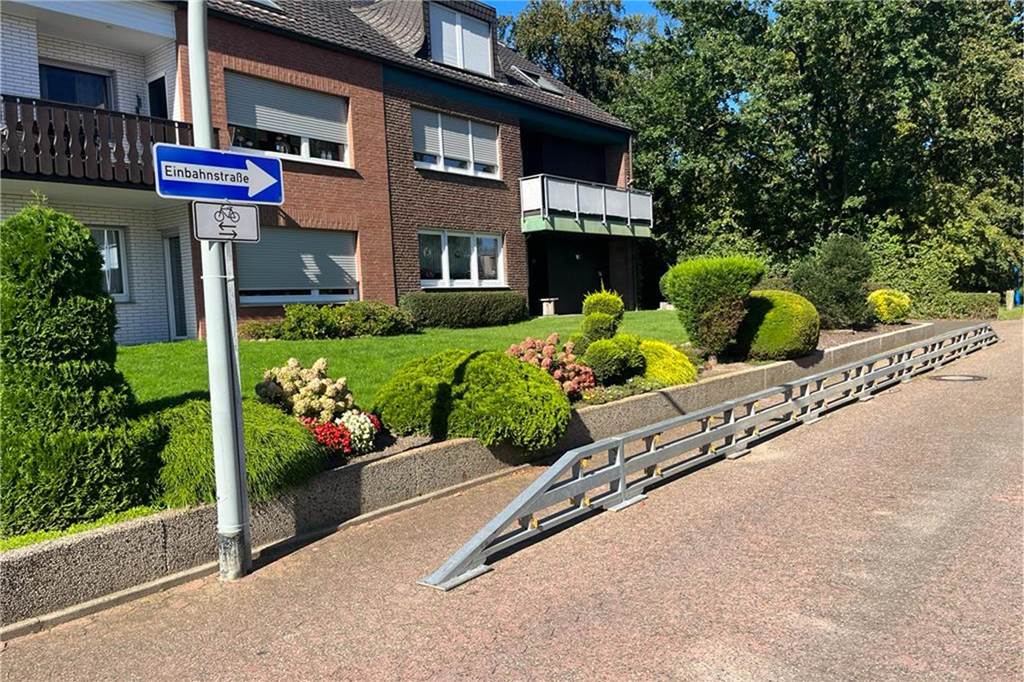 Schermbecker freuen sich auf neue Variante des Verkehrsversuchs Durch die Marellenkämpe ist verläuft derzeit eine Einbahnstraße. Im zweiten Verkehrsversuch soll die Straße komplett geöffnet werden.