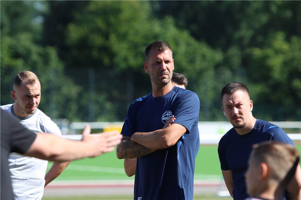 Als Kapitän suspendiert, als Trainer gefeuert - Olschewski greift in Waltrop nochmal an Durch die Verpflichtung des "Zehners" Marc Olschewski ist die Mannschaft von VfB-Trainer Marco Taschke (Foto) flexibler geworden.