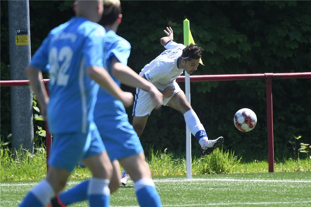 Durch ein 17:2-Schützenfest gegen Schlusslicht BW Börnig verbesserte sich der FC Castrop-Rauxel II in der Kreisliga C1 Herne auf Rang drei.