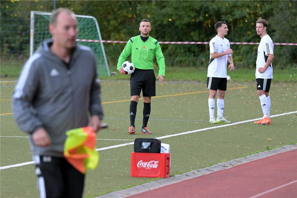 Durch ein Tor in der Nachspielzeit sicherte sich der BV Lünen im Derby beim VfB Lünen noch einen Punkt.