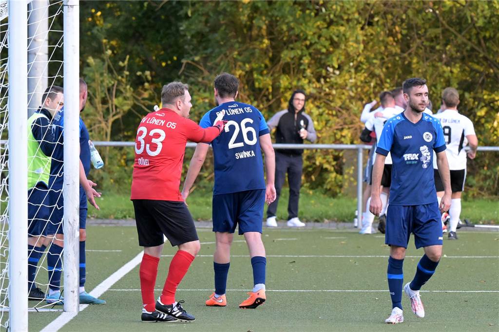 Durch ein Tor in der Nachspielzeit sicherte sich der BV Lünen im Derby beim VfB Lünen noch einen Punkt.