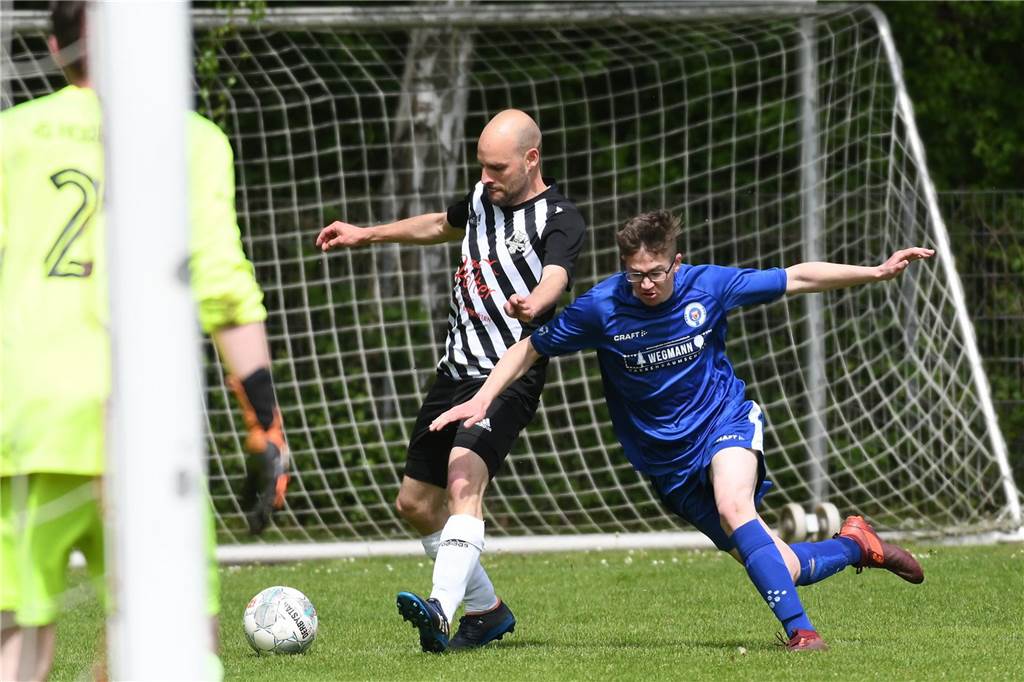 Durch einen 4:1-Sieg gegen die SG Horneburg II bleibt der TuS Henrichenburg III in der Kreisliga C4 Recklinghausen Zweiter mit Aufstiegs-Chance.