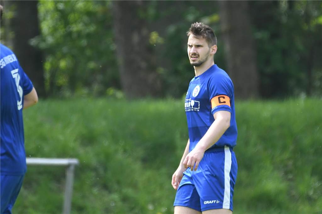 Durch einen 4:1-Sieg gegen die SG Horneburg II bleibt der TuS Henrichenburg III in der Kreisliga C4 Recklinghausen Zweiter mit Aufstiegs-Chance.