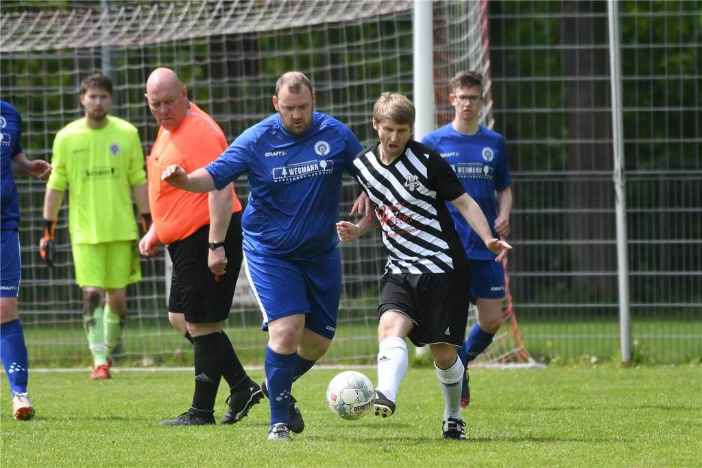 Durch einen 4:1-Sieg gegen die SG Horneburg II bleibt der TuS Henrichenburg III in der Kreisliga C4 Recklinghausen Zweiter mit Aufstiegs-Chance.