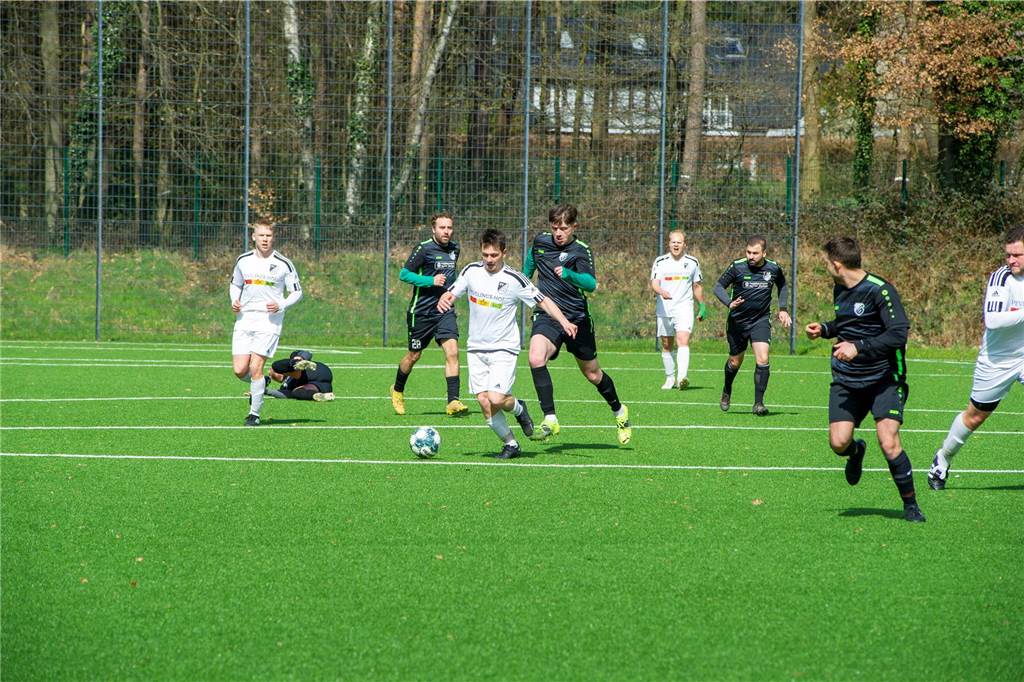 Durch einen Elfmeter in der Nachspielzeit hat der SV Lippramsdorf II mit 3:4 gegen SuS Hervest-Dorsten verloren.