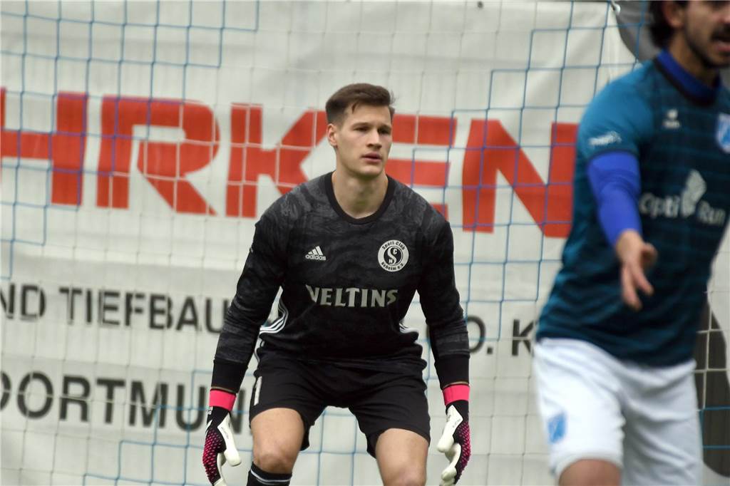 Durch einen Schnitzer in der Abwehr verspielte Wacker Obercastrop den 1:0-Sieg gegen SC Neheim und spielte in der Westfalenliga 1:1.