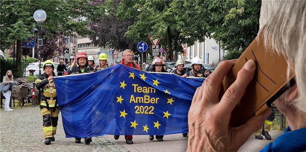 Feuerwehr-Charity-Lauf: Rentnerin (76) spendet als „Trost“ 1000 Euro Durch einen Zufall bekam das "Amber-Team" um den Heeker Feuerwehrmann Stephan Lendring (in rot) eine große Spende als "Trostpflaster".