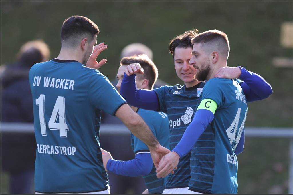 Durch jeweils zwei Tore von Kevin Holz und Elvis Shala setzte sich in der Westfalenliga der SV Wacker Obercastrop mit 4:0 gegen den SV Sodingen durch.