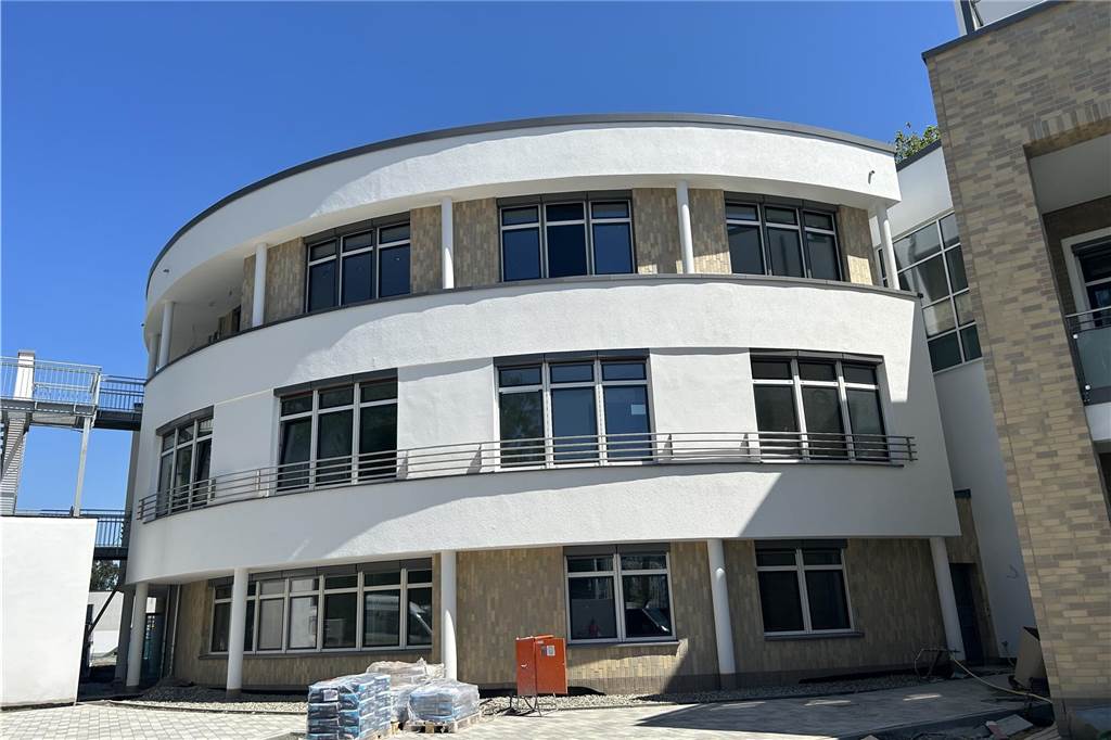 Zahnarztpraxis zieht aus der Innenstadt ins Ärztehaus nach Horstmar Durch seine besondere Architektur fällt das neue Gebäude an der Preußenstraße auf.