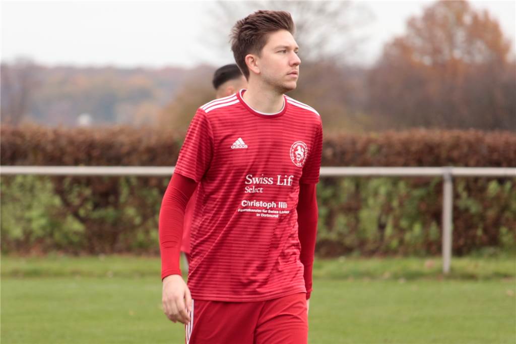 TuS Hemmerde tauscht den Trainer aus: „Das kann so nicht weitergehen“ Dustin Keil hat nun die Verantwortung als Spielertrainer in Hemmerde.