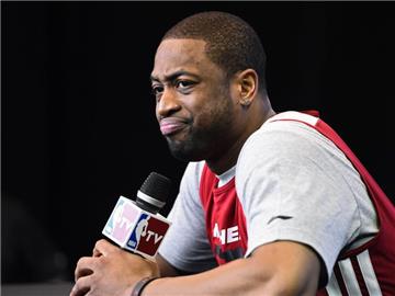 Dwyane Wade muss derzeit ohne seine langjährigen Partner Chris Bosh und LeBron James auskommen. Foto: Larry W. Smith