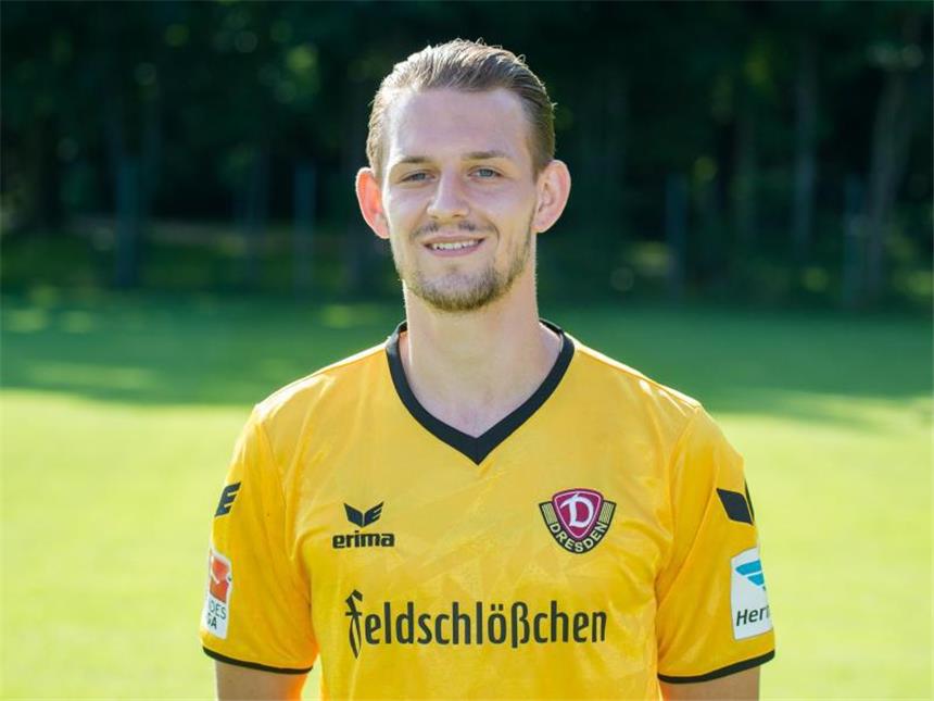 Dynamo Dresden verleiht Wachs an Drittligisten Osnabrück Dynamo Dresden verleiht Marc Wachs nach Osnabrück aus. Foto: Thomas Eisenhuth