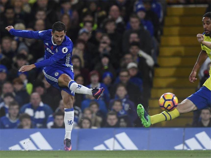 Liverpool mit 6:1 an Spitze - Arsenal und ManCity remis Eden Hazard führte Chelsea mit zwei Toren zum Sieg. Foto: Will Oliver