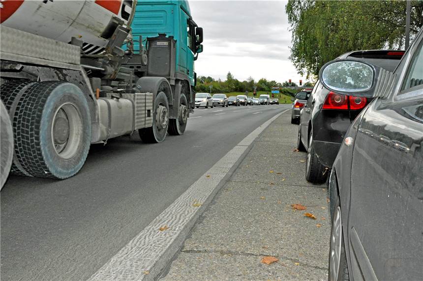 Grünes Licht für Pendler-Parkplatz an der B235 in Henrichenburg Eigentlich sollte der Pendler-Parkplatz an der B235 schon längst fertig sein. Daraus wird aber erst 2020 was.