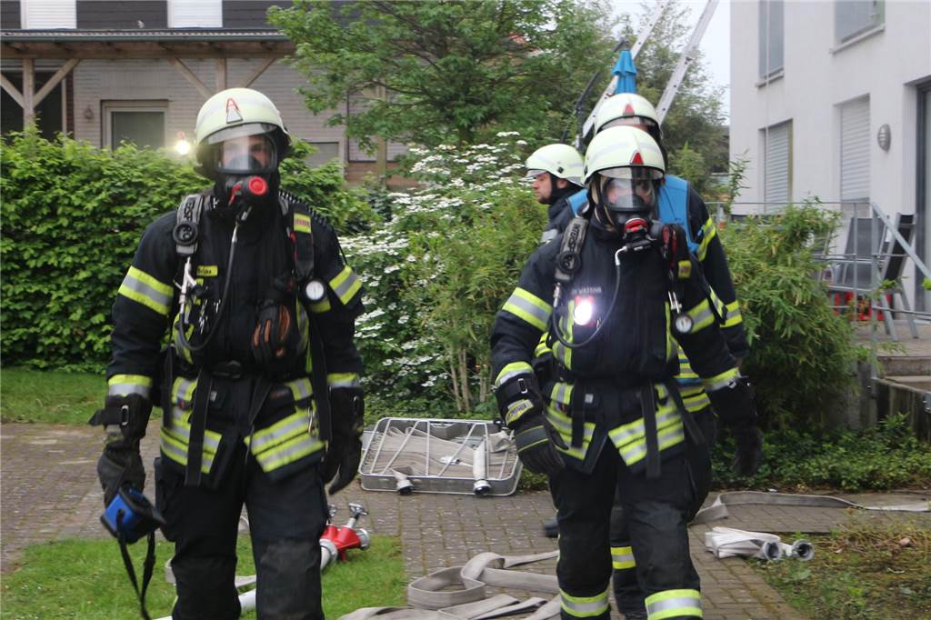 Ein anspruchsvolles Szenario stellte sich den Einsatzkräften an der Wohnanlage für ambulant betreutes Wohnen. 