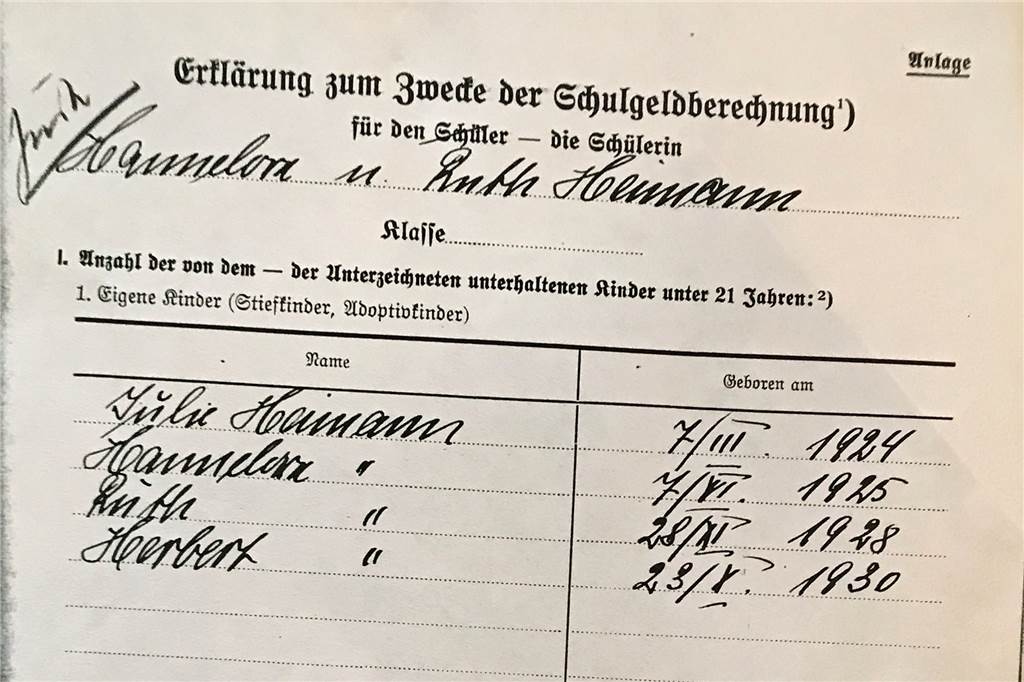 Holocaust-Gedenken früher und heute: Der schwere Weg zur Aufklärung Ein Auszug aus der Werner Schulgeldberechnung von 1938.