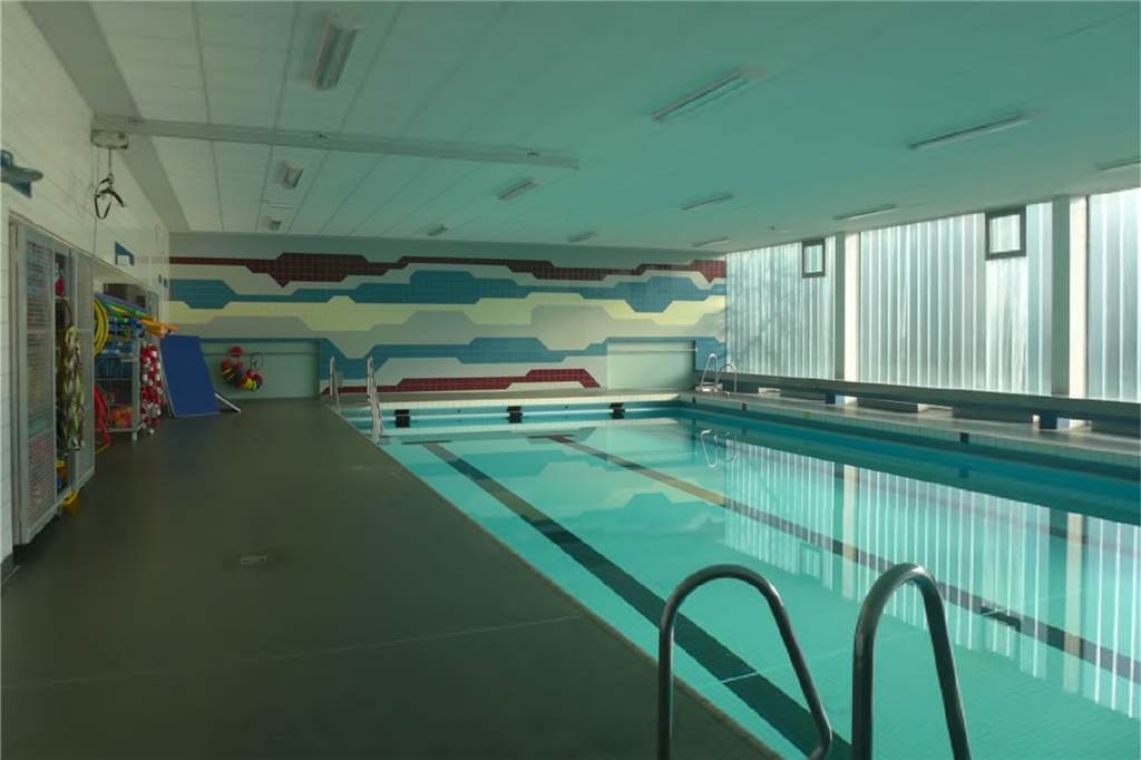 Ein Becken gibt es in dem Bad in Olfen. Vor allem für Vereins- und Schulsport ist es in der Vergangenheit genutzt worden.