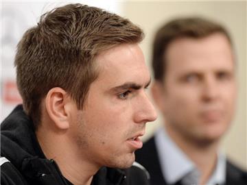 Ein Comeback von Philipp Lahm bei der EM 2016 hält auch Teammanager Oliver Bierhoff für ausgeschlossen. Foto: Daniel Dal Zennaro