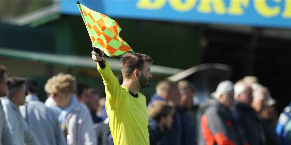 Spielabbruch nach Betrugsvorwürfen: Ein Team kommt nach der Halbzeit nicht mehr aus der Kabine Ein Dortmunder Amateurfußballspiel ist am Wochenende vorzeitig abgebrochen worden.