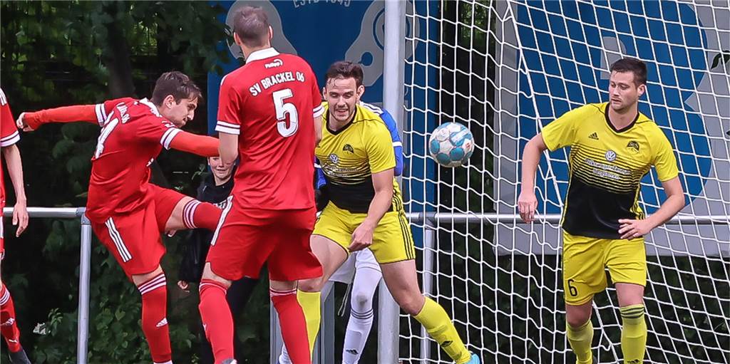 Brüderpaar bei Brackel wieder vereint: „Sage ich nicht gerne vor ihm - und auch sonst nicht“ Ein Dortmunder Brüderpaar will in der kommenden Saison gemeinsam beim SV Brackel 06 für defensive Stabilität sorgen.