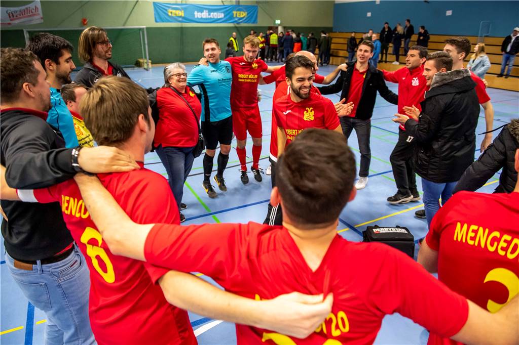 Mengedes Tobias Vößing trennt sich im Sommer vom Klub: „Ich verlasse hier etwas Besonderes“ Ein eingeschworenes Team: Mengede 08/20