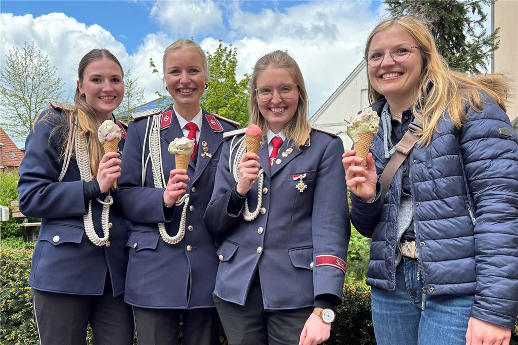 Flotte Flötenklänge und Marschgetrommel: Musizieren um den Grenzpokal Frauen