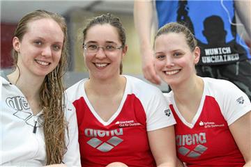 Ein Erfolgs-Trio der SG Dortmund tritt ab: (v.l.) Julia Leidgebel, Kerstin Lange und Denise Gruhn.