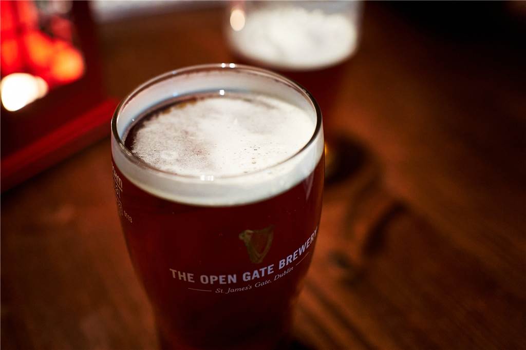 Biersommelier testet 5 Biere vom Fass im Dortmunder Pub The Londoner Fuller's London Pride