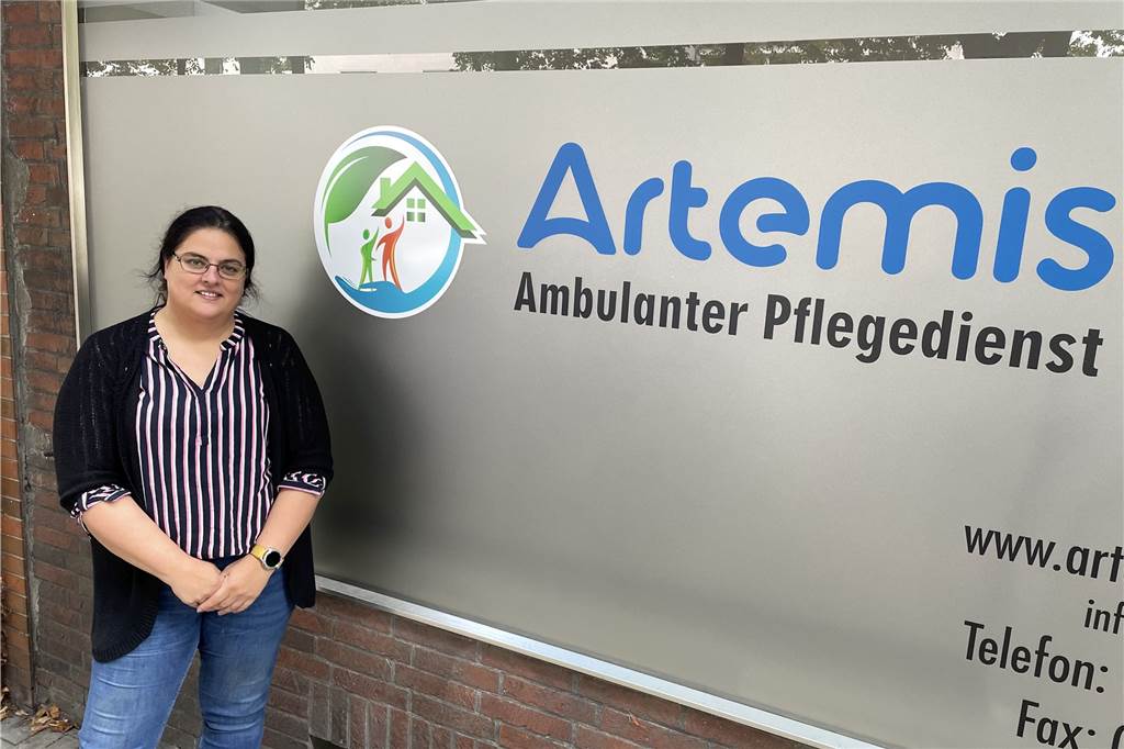 Asita Zandjani wechselt die Branche: Informatikerin gründet Pflegedienst Asita Zandjani vom ambulanten Pflegedienst Artemis in Dortmund-Marten