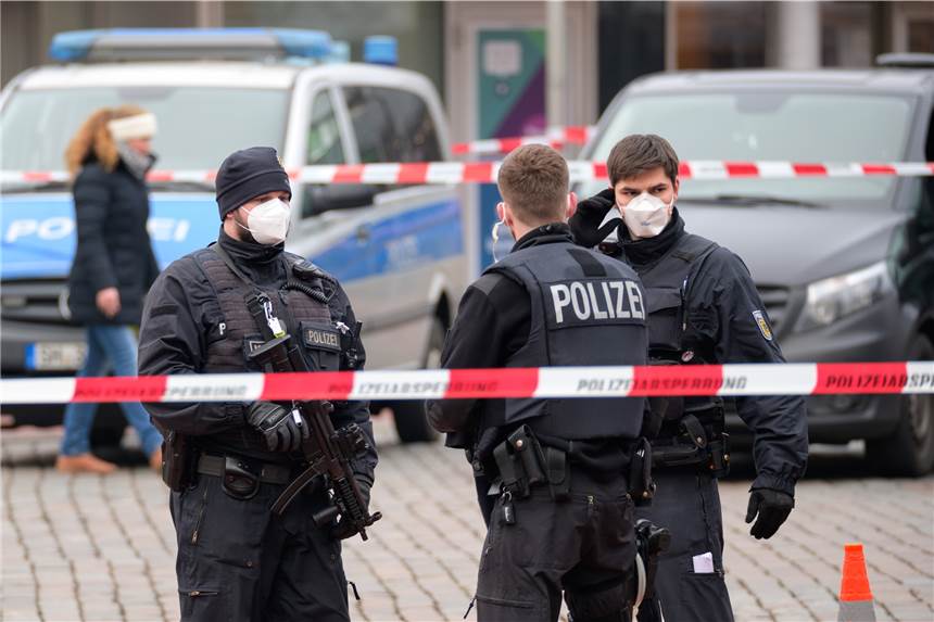 Terrorverdacht: Jugendlicher (17) aus NRW bestreitet Anschlagsvorbereitungen Ein Jugendlicher aus dem Raum Köln soll einen islamistischen Anschlag vorbereitet haben. (Symbolbild)