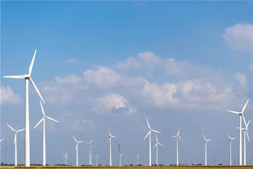 Landkäufer dürfen Geld für Windräder auf Flächen behalten Ein Landbesitzer aus Mecklenburg-Vorpommern hat die „Knebelverträge“ in Karlsruhe gekippt. Foto: Monika Skolimowska
