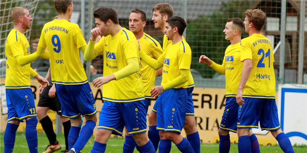 Trotz Abwerbeversuche: Stammspieler bleibt dem SV Herbern treu Ein langjähriger Stammspieler hat dem SV Herbern seine Zusage für die kommende Saison gegeben.