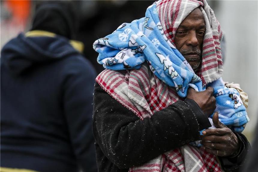 Neue Job-Steuer in Seattle soll Obdachlosigkeit bekämpfen Ein Mann ohne Wohnung in der US-amerikanischen Stadt Houston: Im Kampf gegen die Obdachlosigkeit will Seattle nun eine neue Steuer entrichten. Foto: Michael Ciaglo