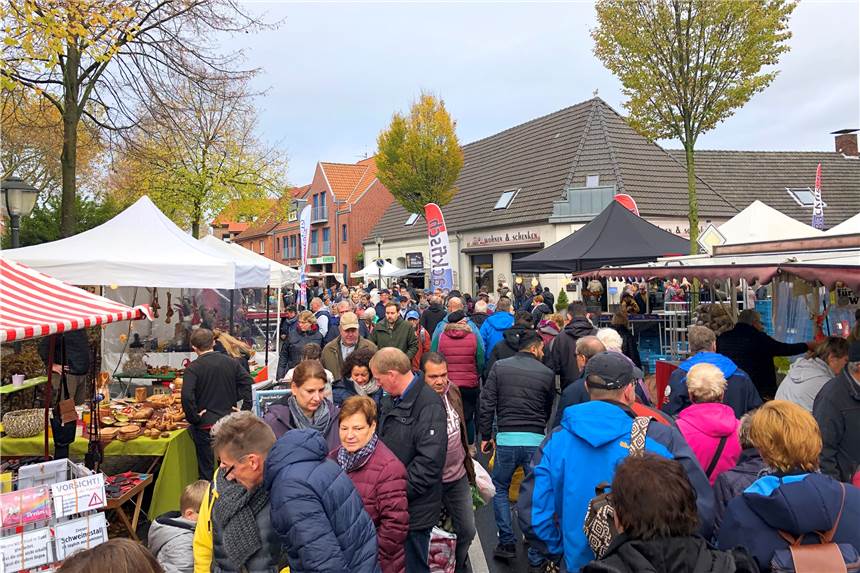 Kappesmarkt fällt wegen Corona aus - doch es gibt einen Ersatz Ein Massenspektakel, wie es der Kappesmarkt normalerweise ist, will der Ortsmarketingverein Raesfeld wegen Corona noch nicht riskieren. Doch es gibt einen kleinen, aber feinen Ersatz.