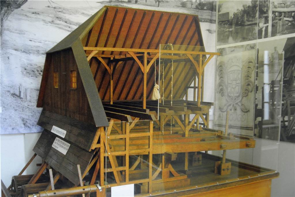 Ein technisches Wunderwerk: Mühle an der Lippe erstrahlte einst in „unerschrockener Stärke“ Ein Modell der Mühle stand noch bis vor kurzem im Werner Stadtmuseum.