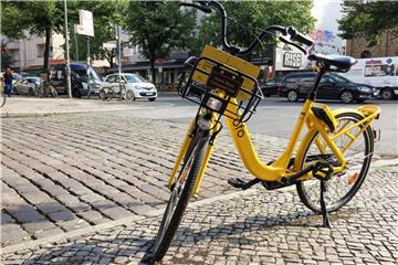 Ein Ofo-Leihrad in Berlin: Der Leihradanbieter zieht sich aus Deutschland zurück. Foto: Julia Kilian