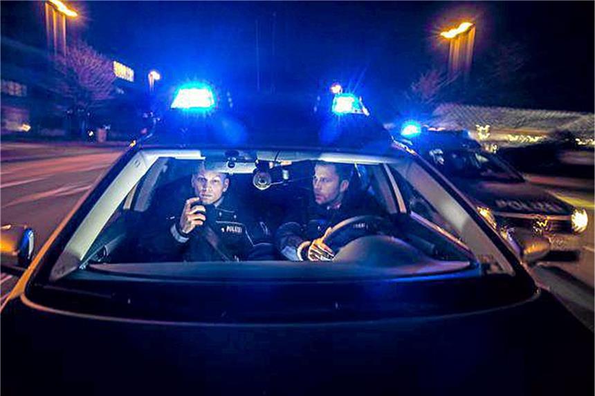 Raser geht der Polizei mit Tempo 117 ins Netz Ein Raser ging der Polizei ins Netz.