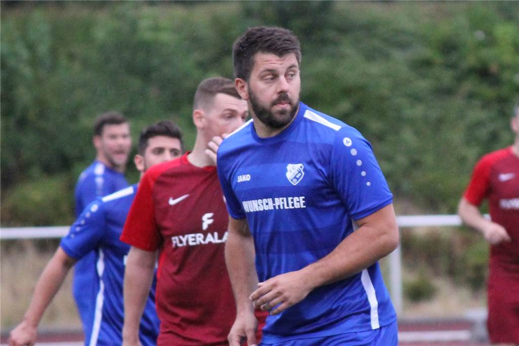 Arminia Ickern verpasst die Überraschung gegen den FC Frohlinde Ein seltener Anblick: Der Torhüter Daniel Schultz wurde als Feldspieler eingewechselt.