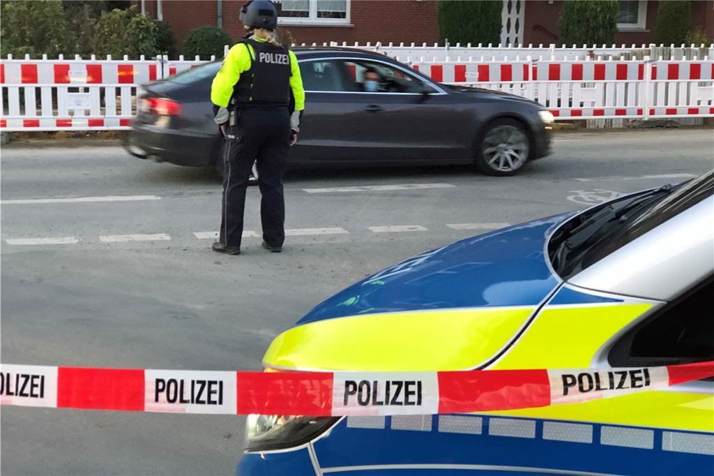 Auto-Ärger, Super-Surfer, Sim-Jü-Sorgen: Der Werner Jahresrückblick (Teil 2) Ein Streit zwischen mehreren Familien sorgte für einen spektakulären Polizeieinsatz in Werne.