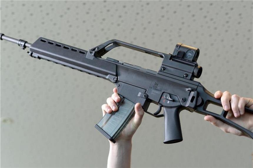 Deutlich mehr Rüstungsexporte unter großer Koalition Ein Sturmgewehr G36 der Firma Heckler und Koch. Die Rüstungsexporte sind unter der großen Koalition deutlich gestiegen. Foto: Bernd Weissbrod/Archiv