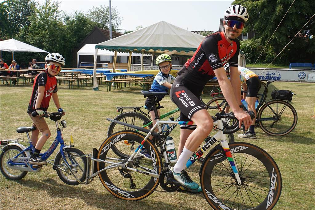 Radtourisikfahrt und die Crosstourenfahrt in Herbern: Alle Infos zu Start und Teilnahm Nicht nur Erwachsene, auch Kinder können an dem Rad-Event teilnehmen.