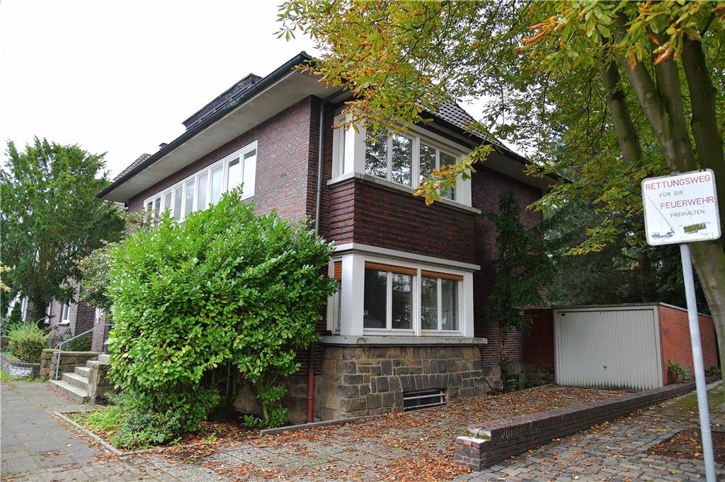 Verkauf der Direktorenvilla in Lünen: Es gibt eine neue Entwicklung Die Villa von der Seite