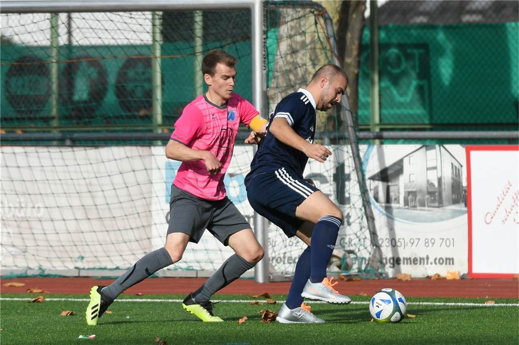 Ein Topspiel der Kreisliga B1 gewann der SV Wacker Obercastrop II (2.) deutlich mit 8:2 gegen Fortuna Herne (4.). Bereits zur Halbzeitpause stand es 7:1.
