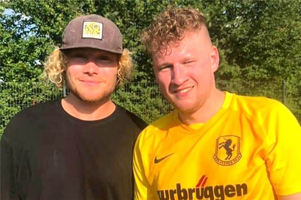 Vom Matterhorn direkt ins Turnierteam: Nächster Zugang für den BSV Heeren Ein torgefährliches Duo: Martin Herbort (rechts) stürmt wieder zusammen mit Thilo Ernst, wenn der gerade nicht auf Auslandsreise ist.