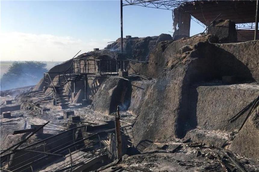 Feuer zerstört 4000 Jahre alten Tempel in Peru Ein Trümmerfeld: Die archäologischen Stätte Ventarron nach dem verheerden Brand. Foto: Agentur Andina