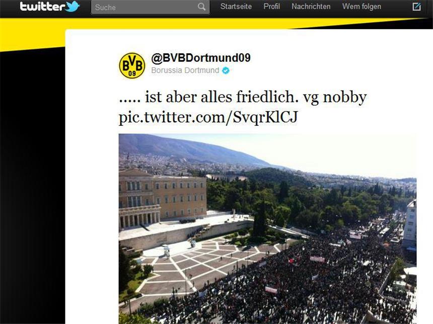 Nobby Dickel filmt Athen-Proteste Ein Tweet von Nobby Dickel.