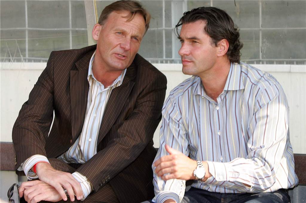 BVB-Legende Michael Zorc geht von Bord: Aufrecht durchs große Tor Ein untrennbares BVB-Duo: Hans-Joachim Watzke (l.) und Michael Zorc.